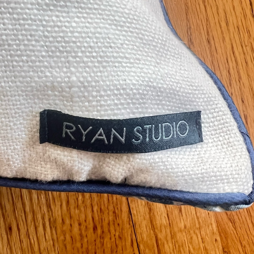 Ryan Studios- Blue & White Tiger Print Decorative Throw Pillow - Set of 2 - Picture 6 of 11